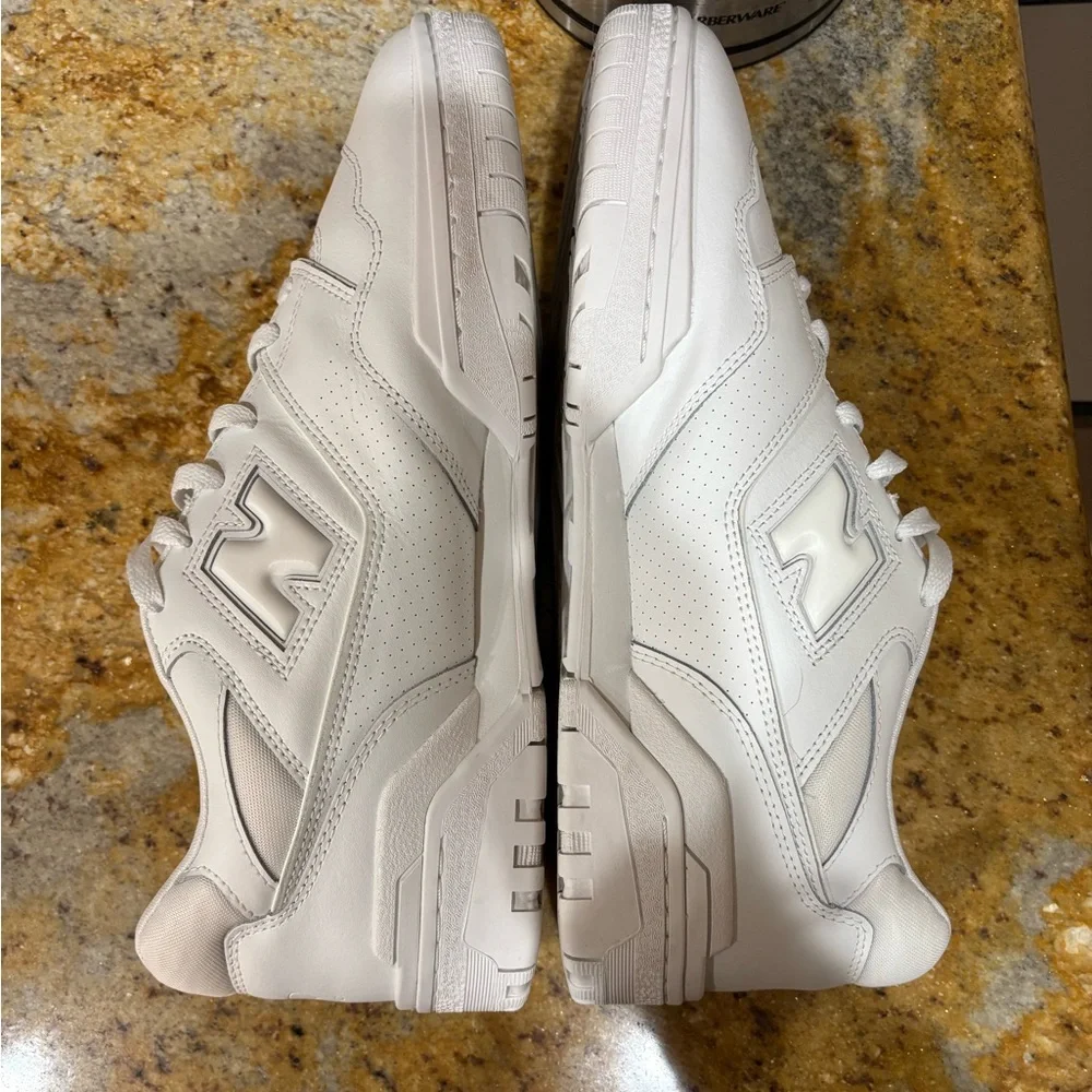 New Balance White Sneakers 550 size 13 - Picture 7 of 9